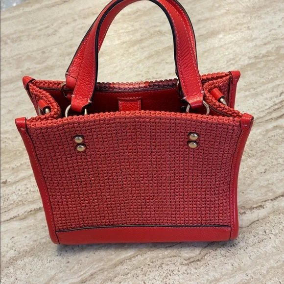 Coach Dempsey Straw Miami Tote 22 Crossbody in Red - Picture 2 of 11